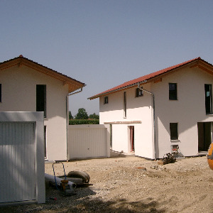 Neubau von zwei Einfamilienhäusern
