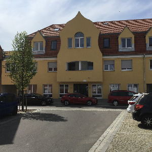 Mehrfamilienhaus mit Tiefgarage